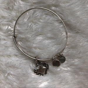 Crab Alex and Ani